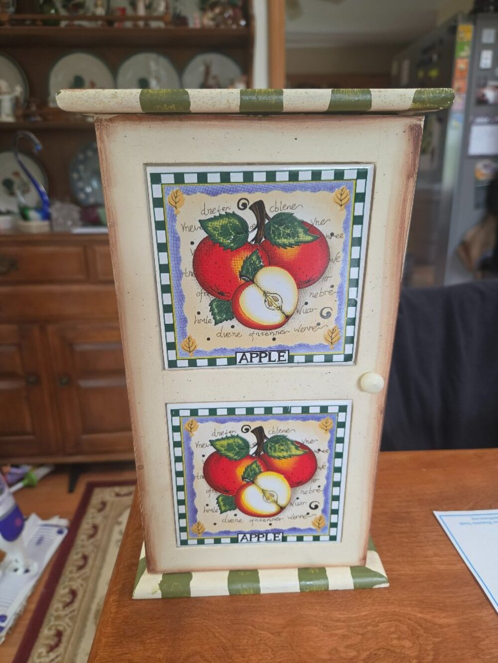 KITCHEN CABINET STORAGE BOX ORGANIZING RUSTIC APPLES MOTIF